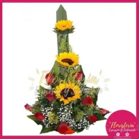 Solitario tres girasoles y rosas
