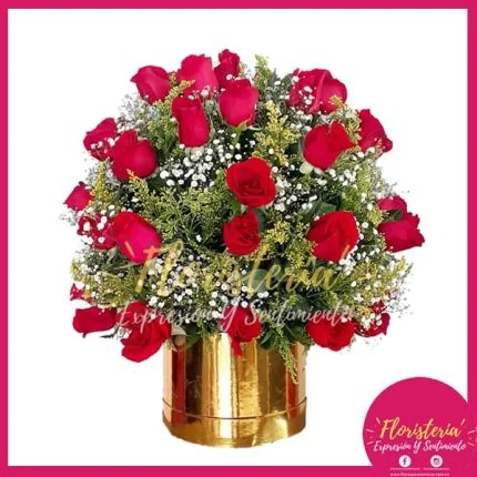 Caja redonda en rosas