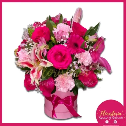 Caja Redonda en Rosas Especial con Moño