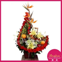 Ramo Tradicional en Rosas y Frutas Caracol #04